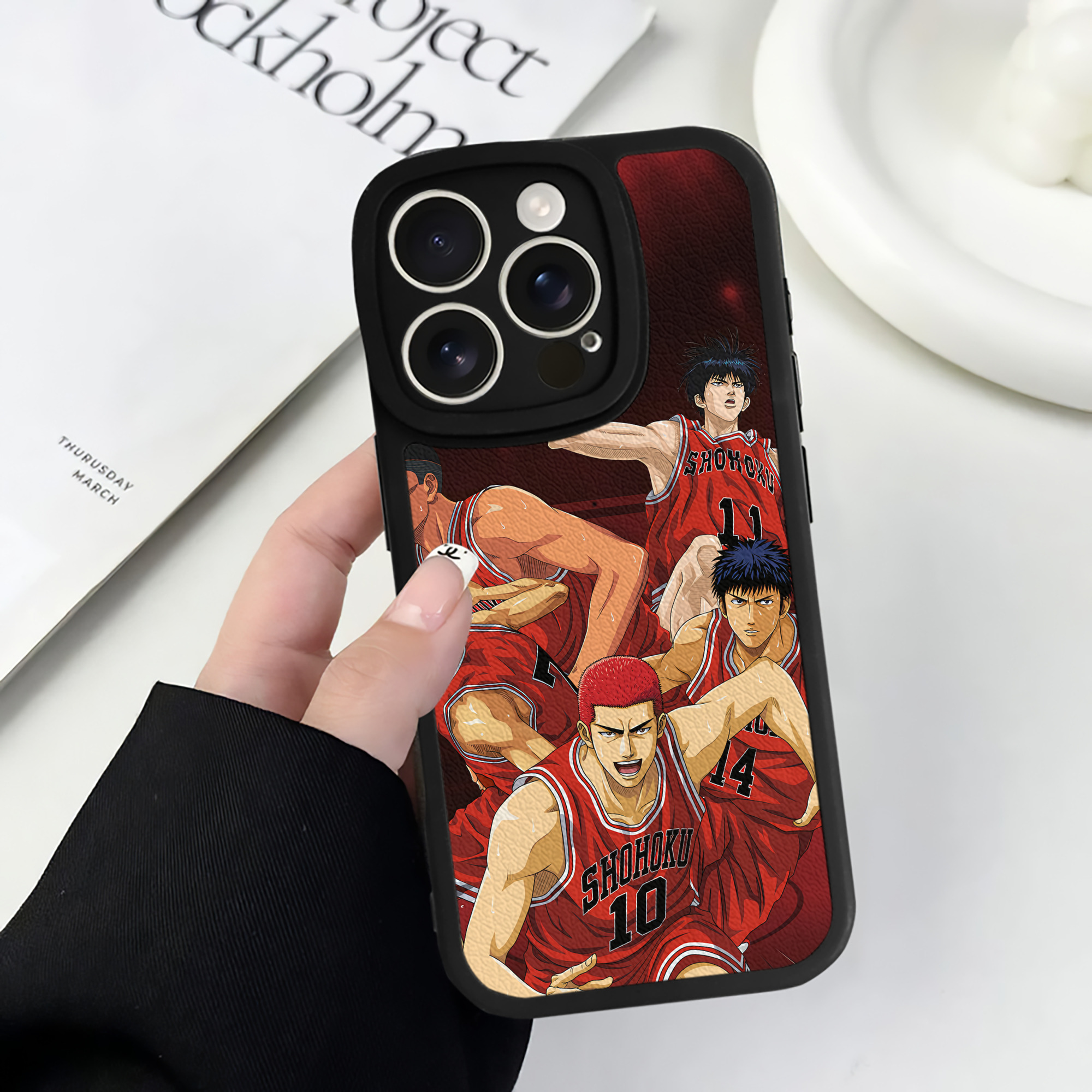 （画像用） SLAM DUNK／スラムダンク 【iPhone 16シリーズ対応】シリコンスマホケース（レザー調） 材質：シリコン